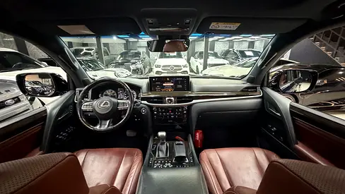 2018 Lexus LX-SERIES 照片 11