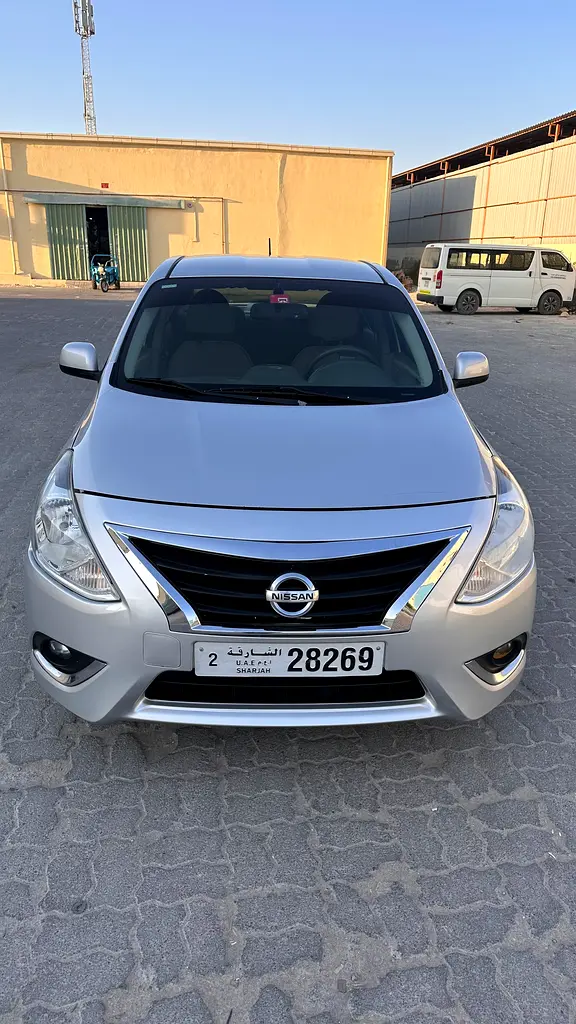 Nissan Sunny 2019 — photo 1 of 12
