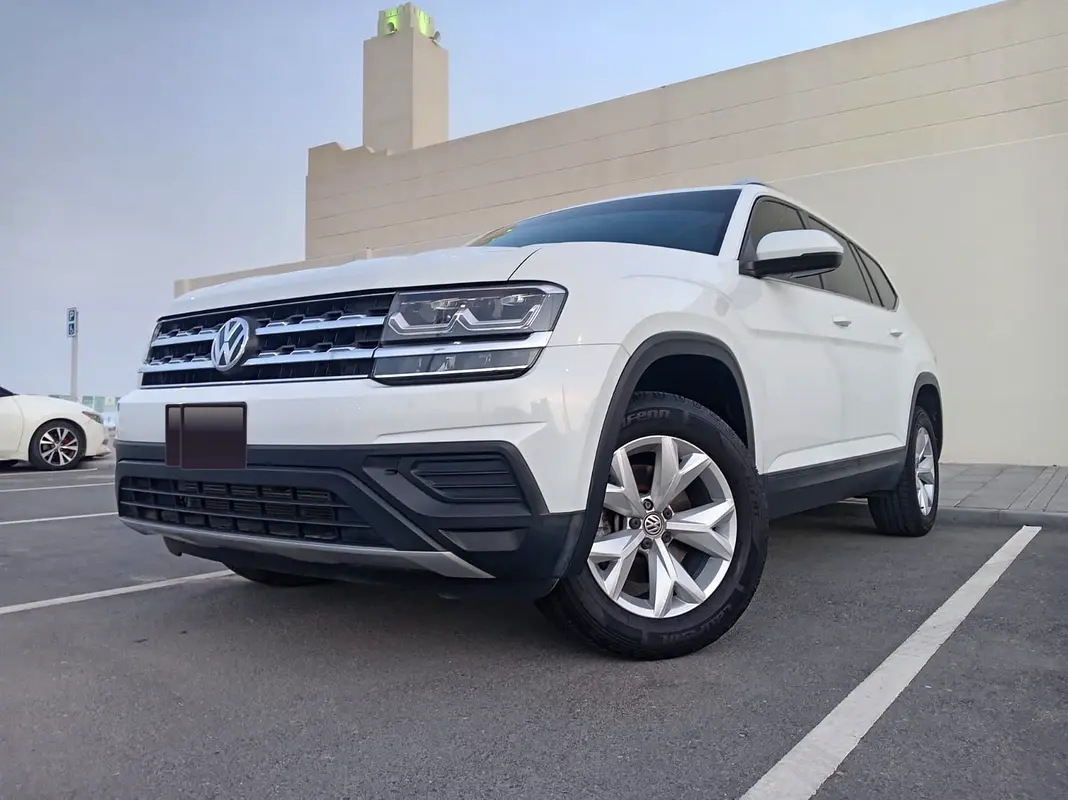 Volkswagen Teramont 2019 — photo 1 of 17
