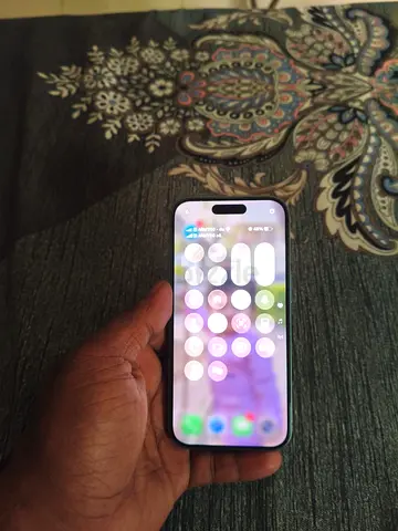iPhone 16- 256GB EXCELLENT working Condition with 9month apple warranty