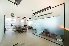 Turn-Key | High Floor | Harbour View