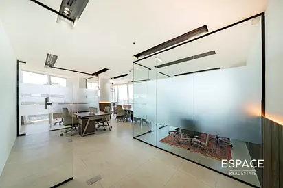 Turn-Key | High Floor | Harbour View