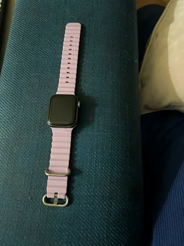 Used Apple watch with two different bands ( no box )