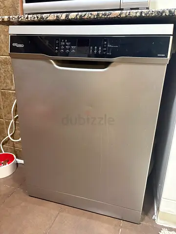 Super general Stainless steel freestanding dishwasher - good working condition