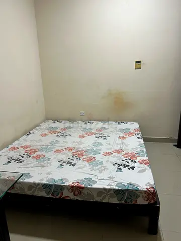 King size bed with mattress