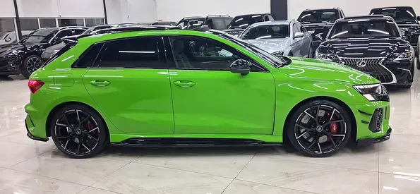 صورة 9 لـ 2025 AUDI RS3