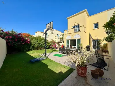 FULLY UPGRADED 2E | VACANT AUGUST | EXTENDED