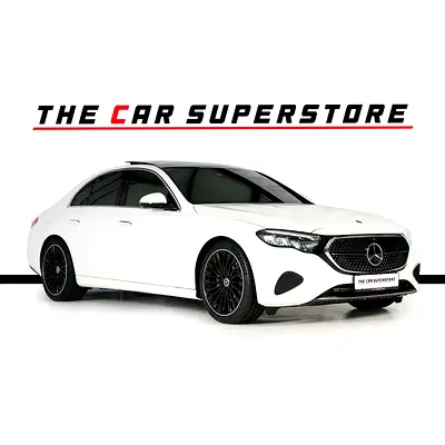 Mercedes Benz E200-Low Mleage-Avantgarde Exterior Package-20 Inch AMG Rims High Gloss Black