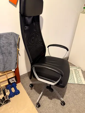 IKEA Ergonomic black office swivel chair