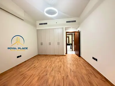 CHILLER FREE | SPACIOUS | ELEGANT | DREAM HOUSE | NEAREST TO METRO