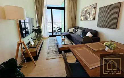 FULLY FURNISHED | 1 BED + LAUNDRY | VACANT