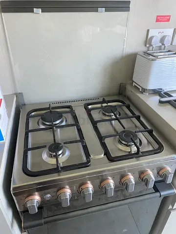 Toshiba 4-Burner Gas Cooker with Oven