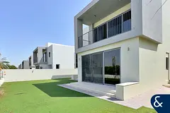 Prime Location | Single Row | Vacant
