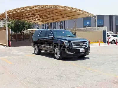 AED 2038/month | 2018 Cadillac Escalade Platinum Luxury | GCC Specs | Ref#483773