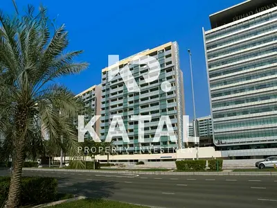 Spacious 1BR| Fitted Kitchen Ready to Move