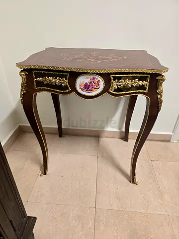 Antique Style ..egyption tables brand new...one big and two tea tables