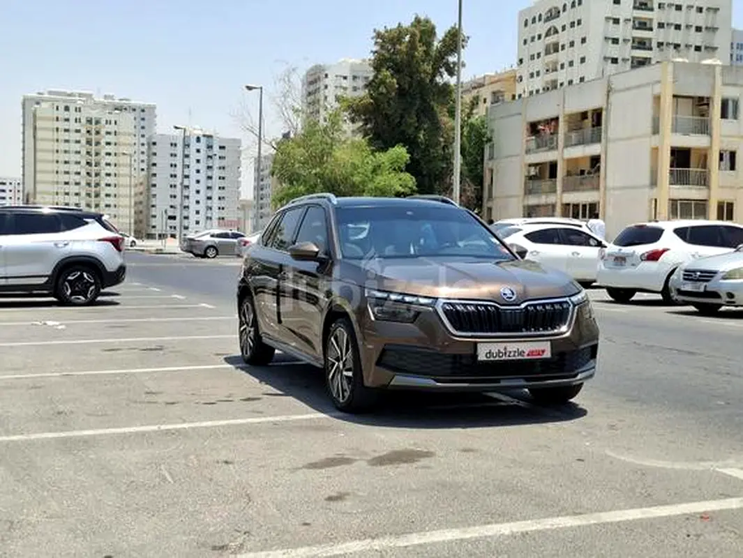Skoda Kamiq 2021 — photo 1 of 12