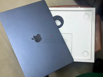 APPLE MACBOOK AIR  M4  15” 16+256