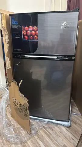 Evolli Double Door Mini Fridge - Almost New, 2-Door Refrigerator