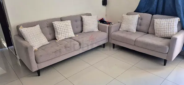 Light grey 3-seater and 2-seater sofa set