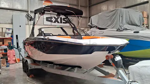 2026 Axis A200 Wakeboarding and Wake Surfing Boat