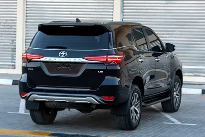 2017 Toyota FORTUNER 照片 7