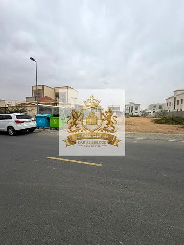 للبيع فى الشارقة   منطقة الحوشى   أرض سكنية   موقع مميز قريبة من جميع الخدمات   تملك حر لجميع الجنسيات العربية   تصريح فيلا أرضى وأول