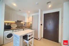 Exclusive / High Floor / Fully Furnished