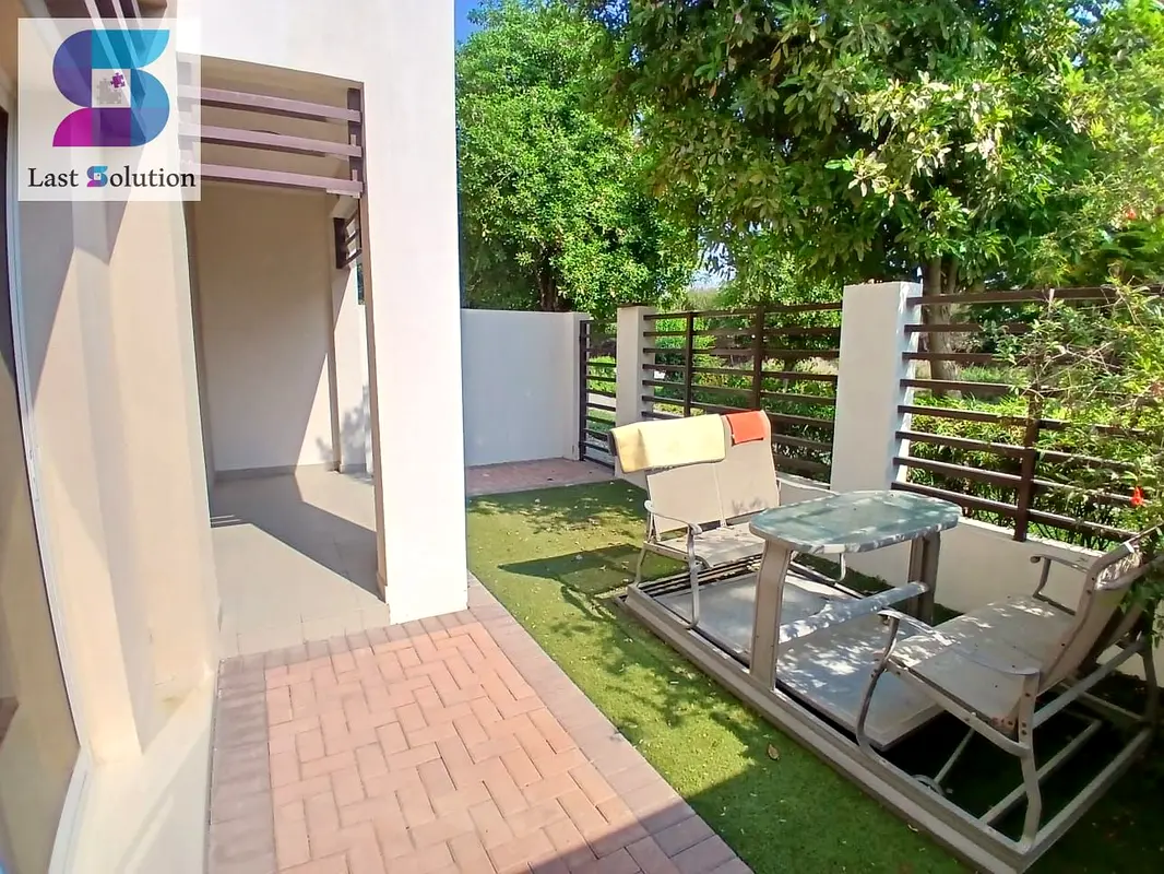 stunning villa for sale in flamingo