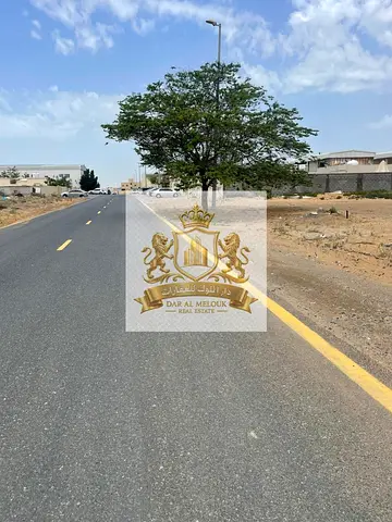 للبيع أرض صناعية  / تمالك حر لجميع الجنسيات العربية /  جاهزة للبناء / منطقة الصجعة ( الجليل بلوك 2  )