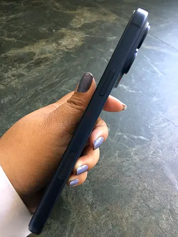iPhone 17 Pro Max - slightly used (2 months)