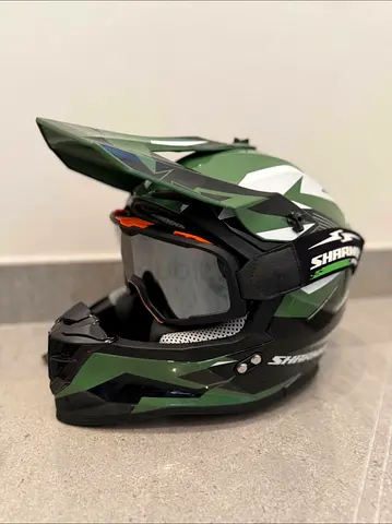 Sharmax Motorcycle Helmet – With Visor, Box  Dust Bag – Bought for 500 AED – Urgent Sale