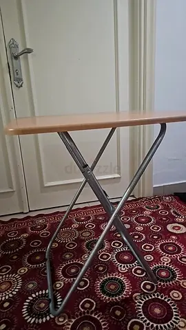 Table and 1 chair