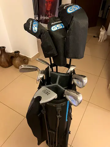 Men’s left-handed golf clubs