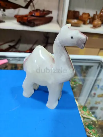 Hand-carved White marble Stone Camel Figurine - Small Decorative Collectible 15cm tall