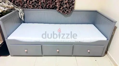 Ikea hemnes day bed with matters 3 storage