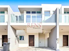 3BR Townhouse | Close to Amenities | Spacious