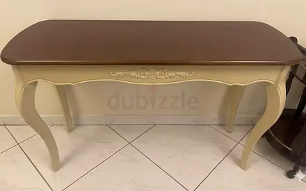 Homes R US Wooden Console Table