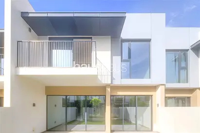 Multiple Cheques | Chiller Free | Close To Park