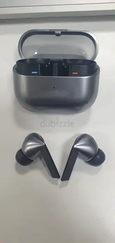 Samsung Galaxy Buds3 Pro Silver  Excellent Condition