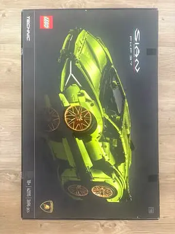 BARGAIN BRAND NEW LEGO 42115 TECHNIC LAMBORGHINI SIAN FKP 37