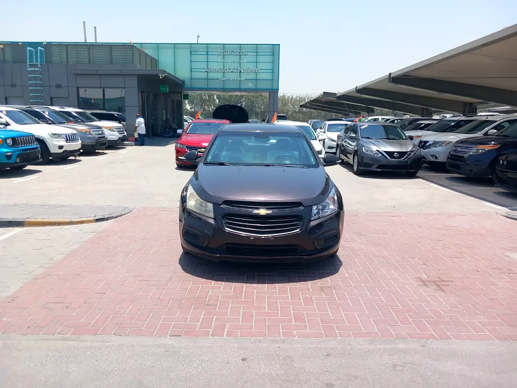 Chevrolet Cruze 2016 — photo 1 of 15