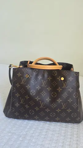 Louis Vuitton Monogram Canvas Handbag - Preowned