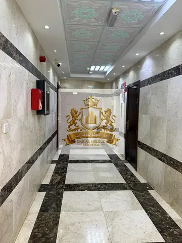 A golden investment opportunity in the heart of Al Qulayaa, Sharjah: a residential and commercial building with an area of ​​3200 sq ft.