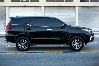 2017 Toyota FORTUNER 照片 12