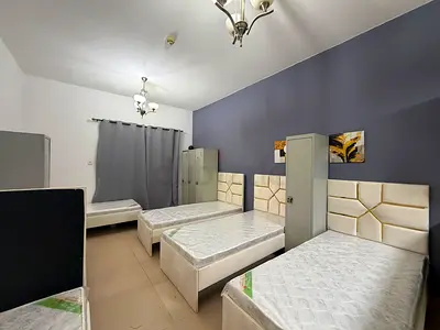 Male bed space for rent