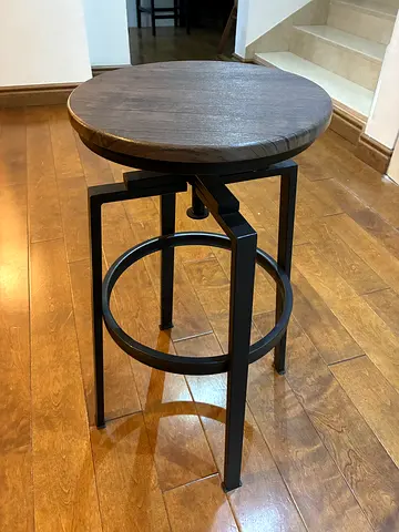 4x barstools