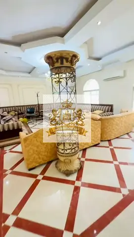 فيلا فاخرة زاوية على شارعين للبيع في الرماقيــة – مقابل المسجد مباشرة
🌟 موقع استثنائي + مساحات واسعة + تشطيب راقٍ