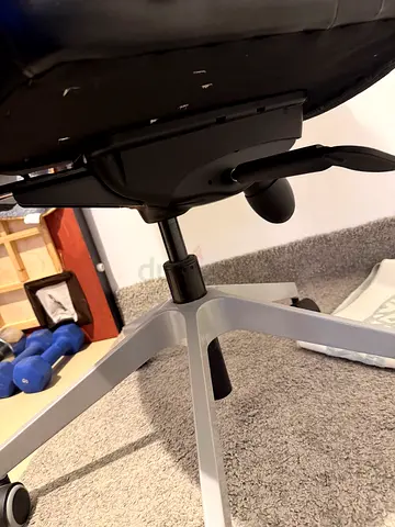 IKEA Ergonomic black office swivel chair