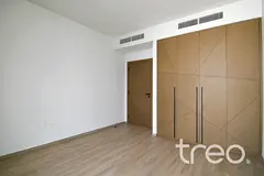 Palace Living | Massive 3BR+Maid | Creek Beach View